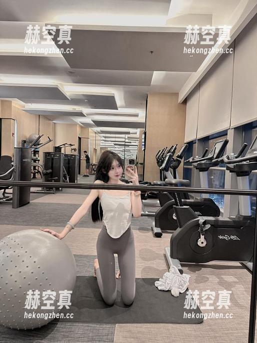 学会冲哥精选怎么搜，轻松观看热门吃瓜内容！