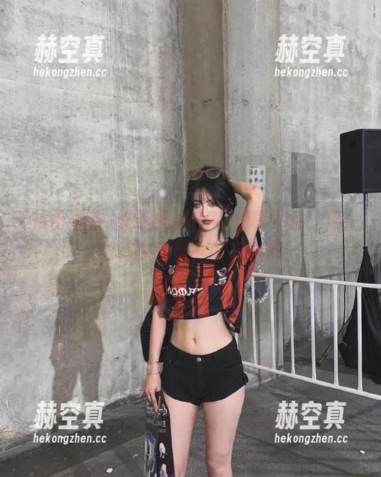 拔哥黑料 拔哥黑料APP分享平台,第一时间获取最新吃瓜黑料