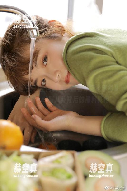 全网瞩目，观看《暴走黑料》，轻松get到八卦背后的黑料真相